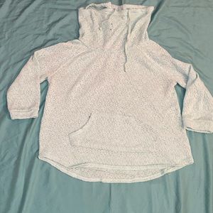 blue running pull-over